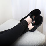 Ba Na Black Velvet Emblem Loafers